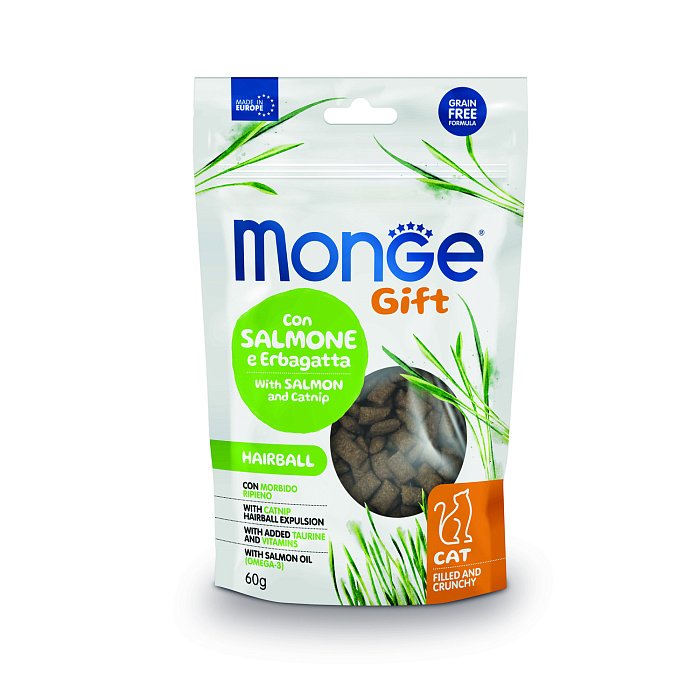 Лакомство Monge Gift Hairball для кошек "Хрустящие подушечки с начинкой" с лососем и кошачьей мятой для вывода шерсти 60 г