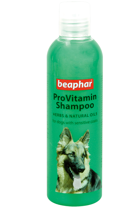 Beaphar Шампунь ProVitamin Shampoo Herbal для чувствительной кожи собак 250 мл